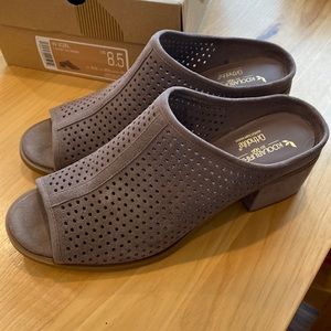 UGG KOOLABURRA izzel cinder